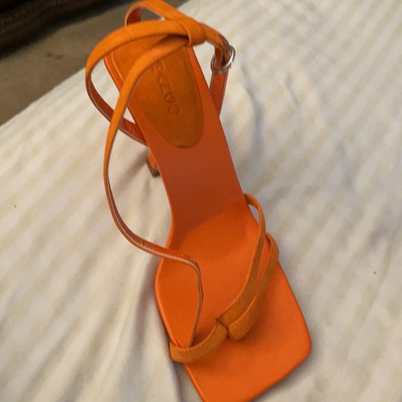 The shoe is too big for me - Picture 2 of 5